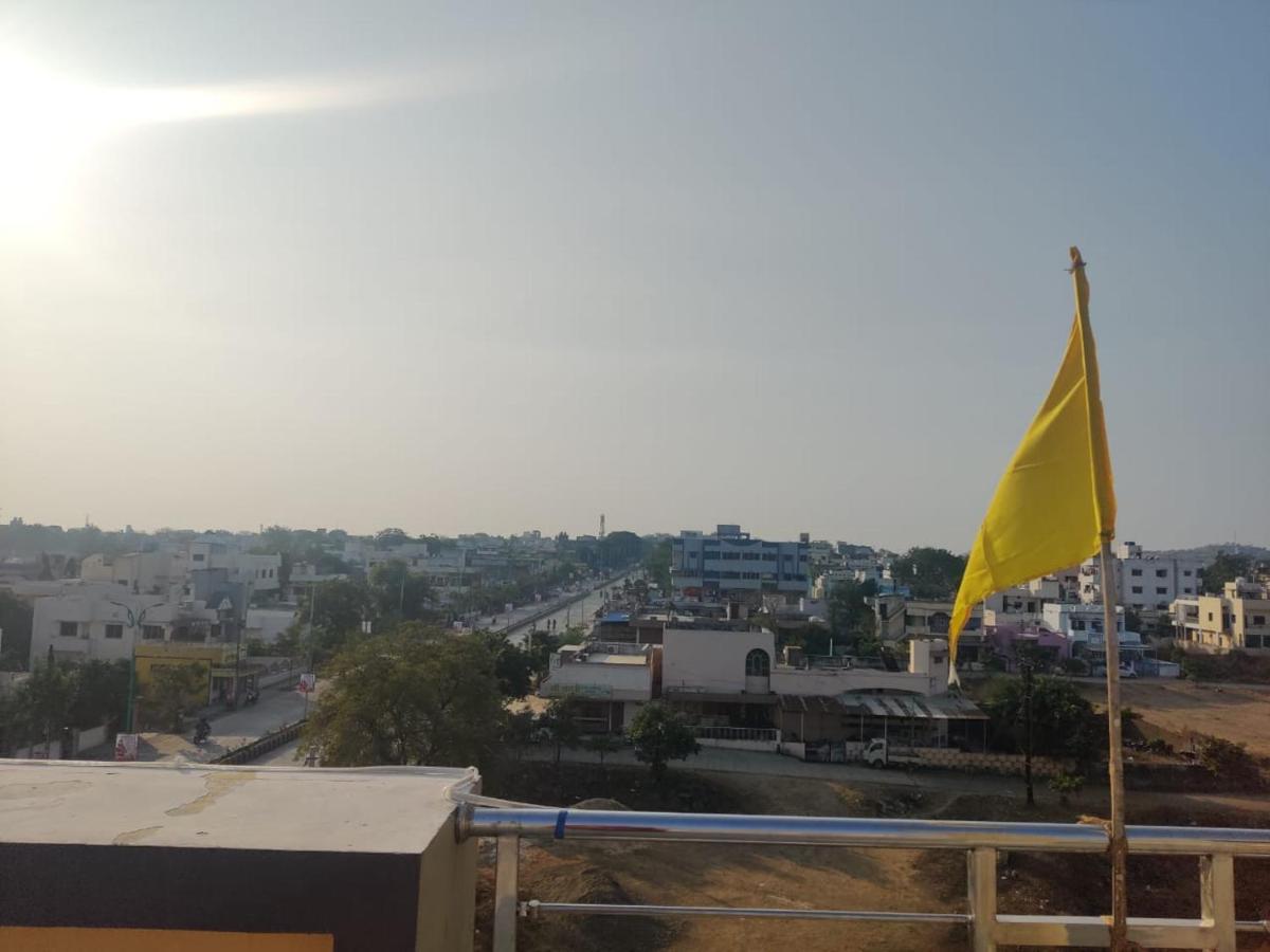 Hotel Hariram Tower Wardha Εξωτερικό φωτογραφία