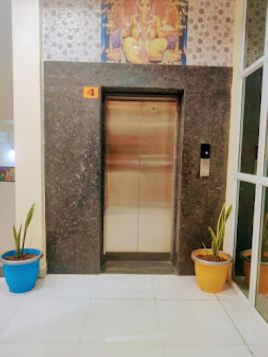 Hotel Hariram Tower Wardha Εξωτερικό φωτογραφία